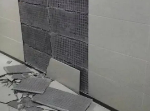 应城瓷砖空鼓维修公司分享下应城墙砖松动维修的知识